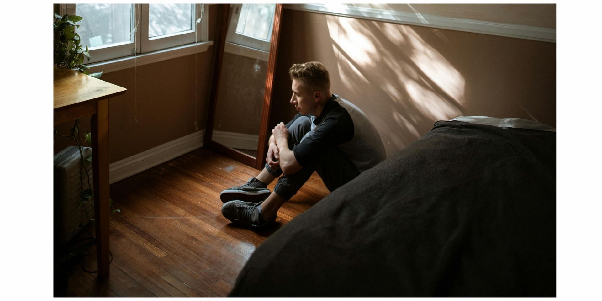 Past trauma can be isolating and detrimental to our mental health. (Image via Pexels/ RDNE stock project)